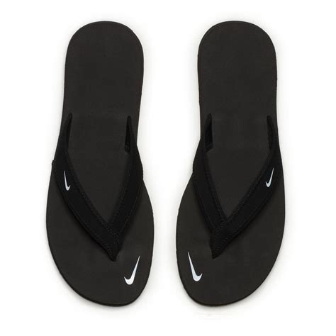 Nike thong flip flops